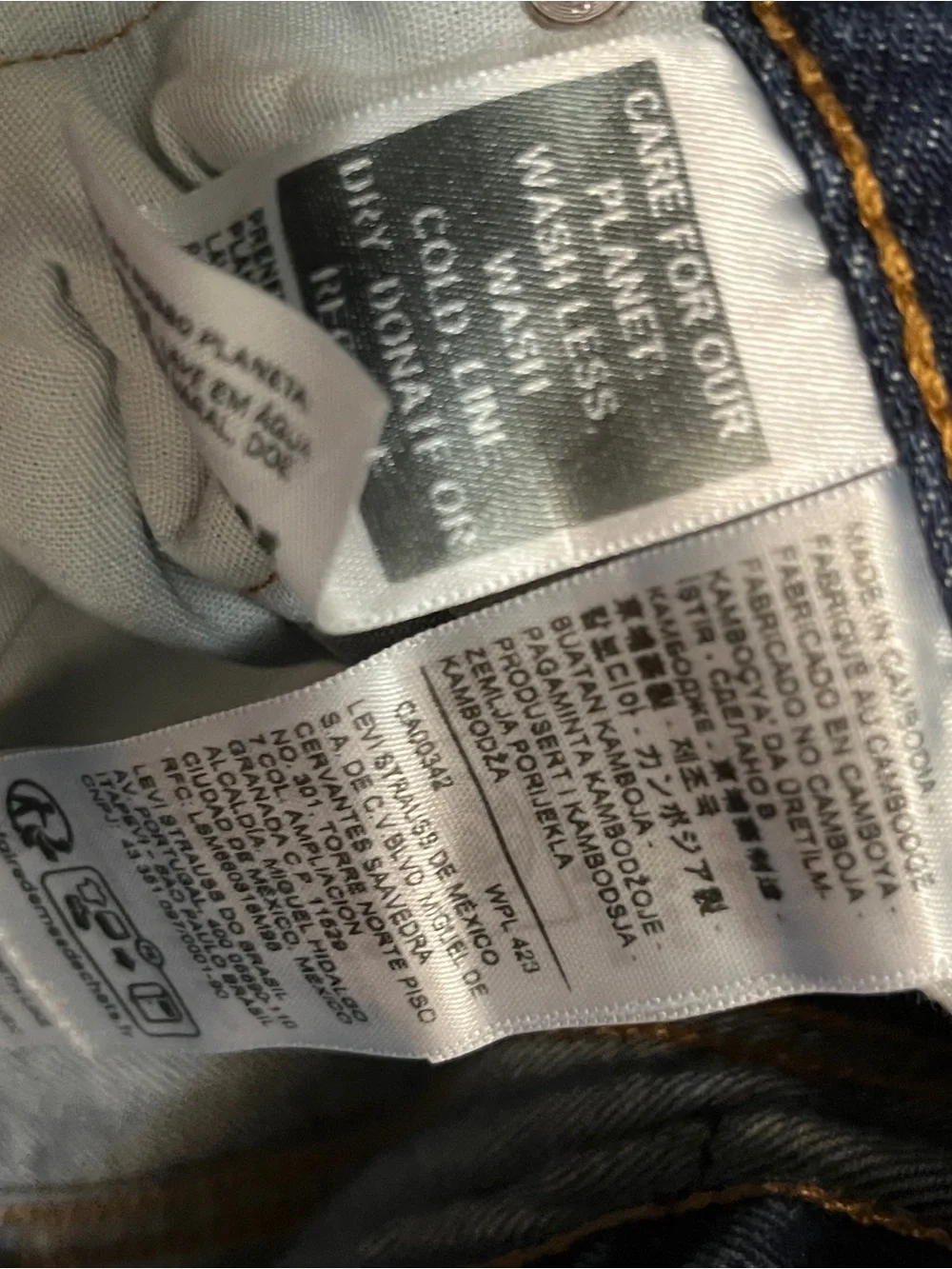 Vintage 90’s Levi’s 501 Men’s 30 x 30  rare tag